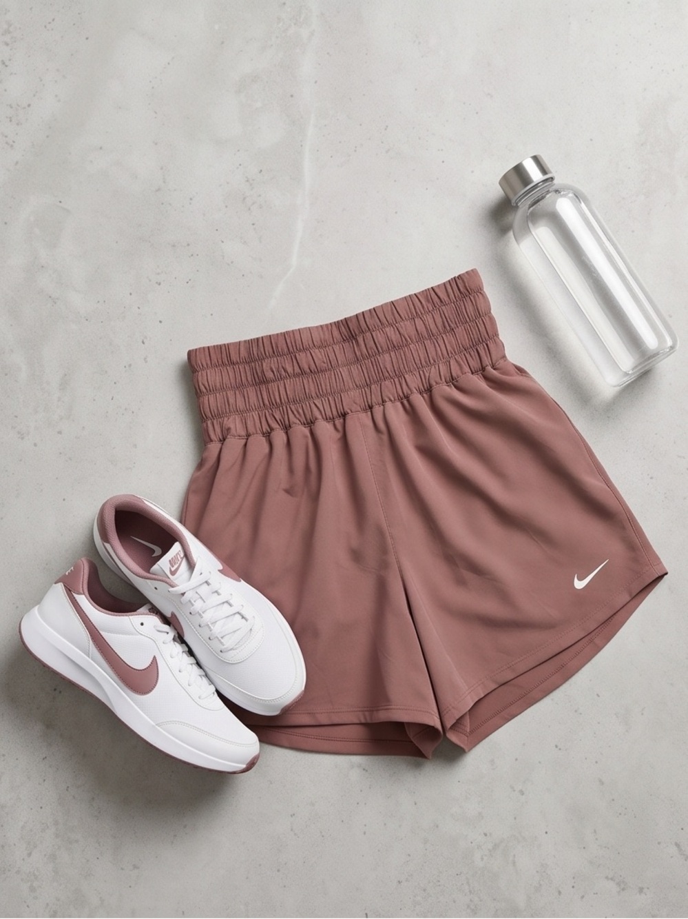 NWT Nike Women’s One Dri FIT Ultra High Waisted 3” Brief Lined Shorts XS
